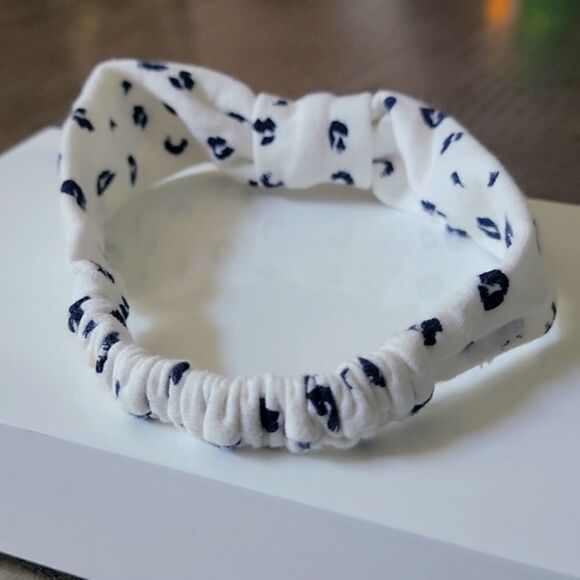 Janie and Jack black and white headband one size 🤍 - Picture 3 of 4